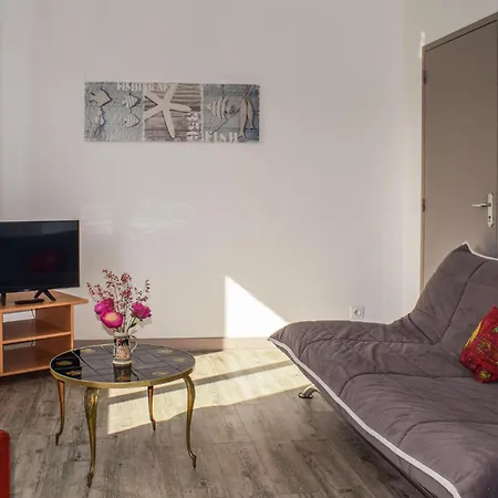 Tatil Evi Beautiful In With Kitchen Plouha